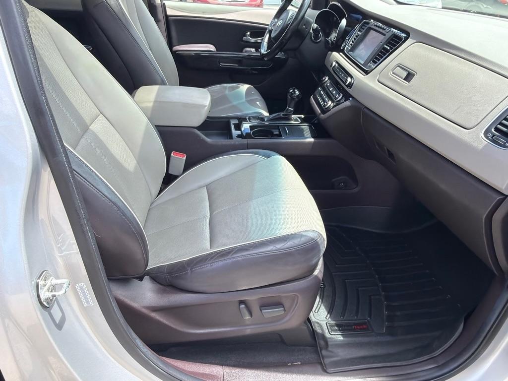 Kia Sedona 4dr Wgn SX-L 2015