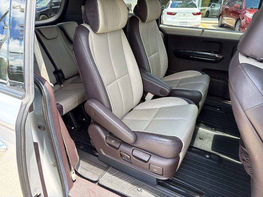 Kia Sedona 4dr Wgn SX-L 2015