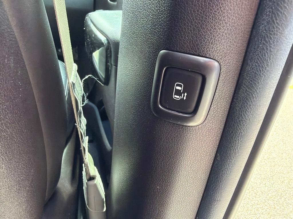 Kia Sedona 4dr Wgn SX-L 2015