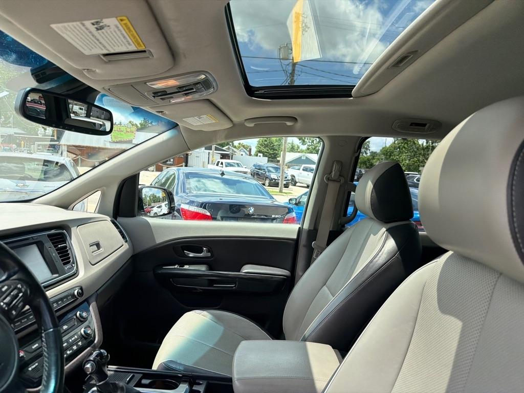 Kia Sedona 4dr Wgn SX-L 2015