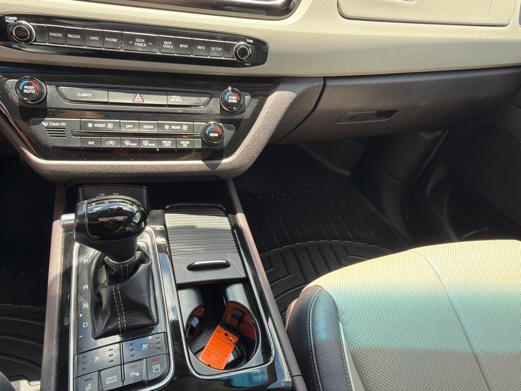 Kia Sedona 4dr Wgn SX-L 2015