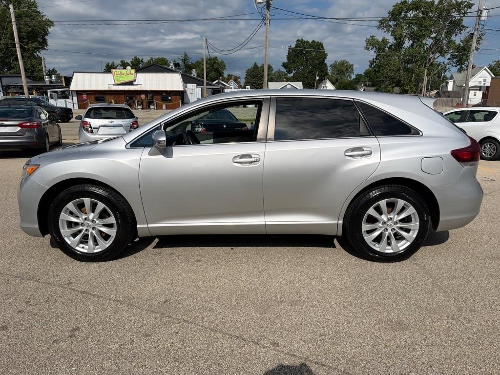 Toyota Venza 4dr Wgn I4 FWD XLE (Natl) 2013