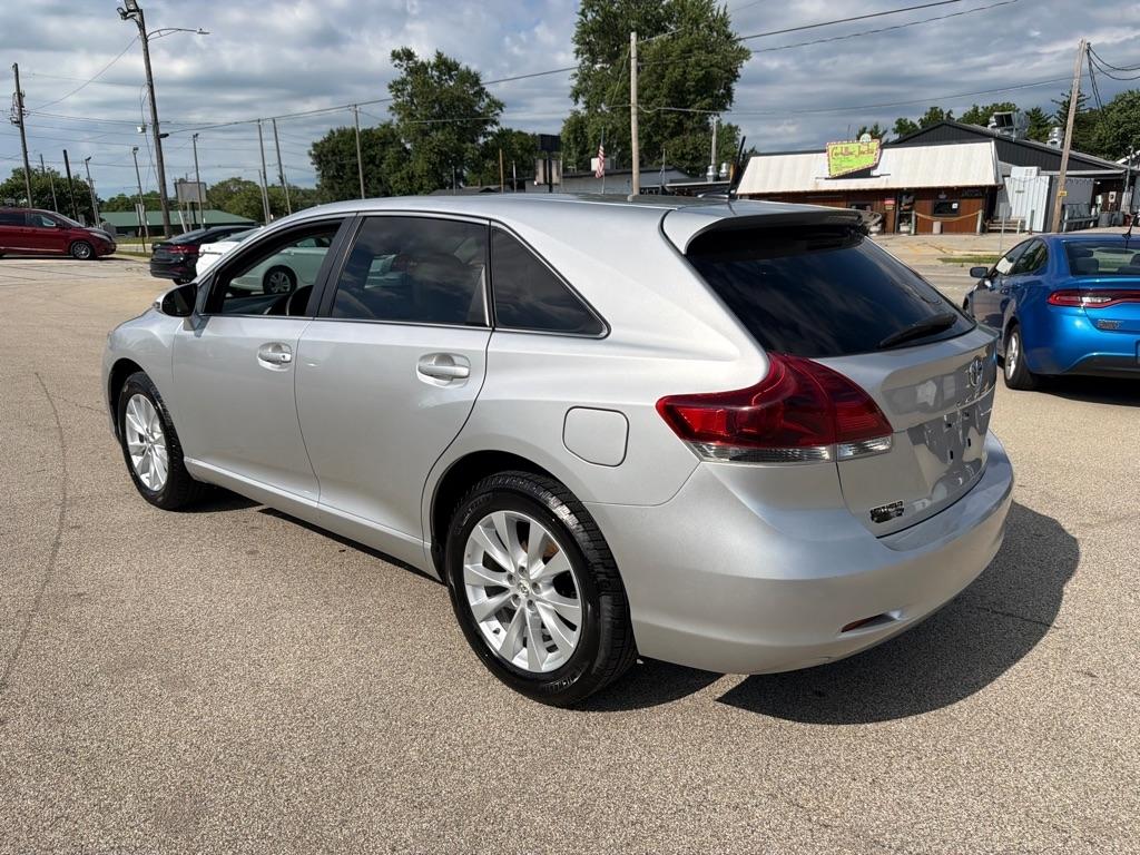 Toyota Venza 4dr Wgn I4 FWD XLE (Natl) 2013