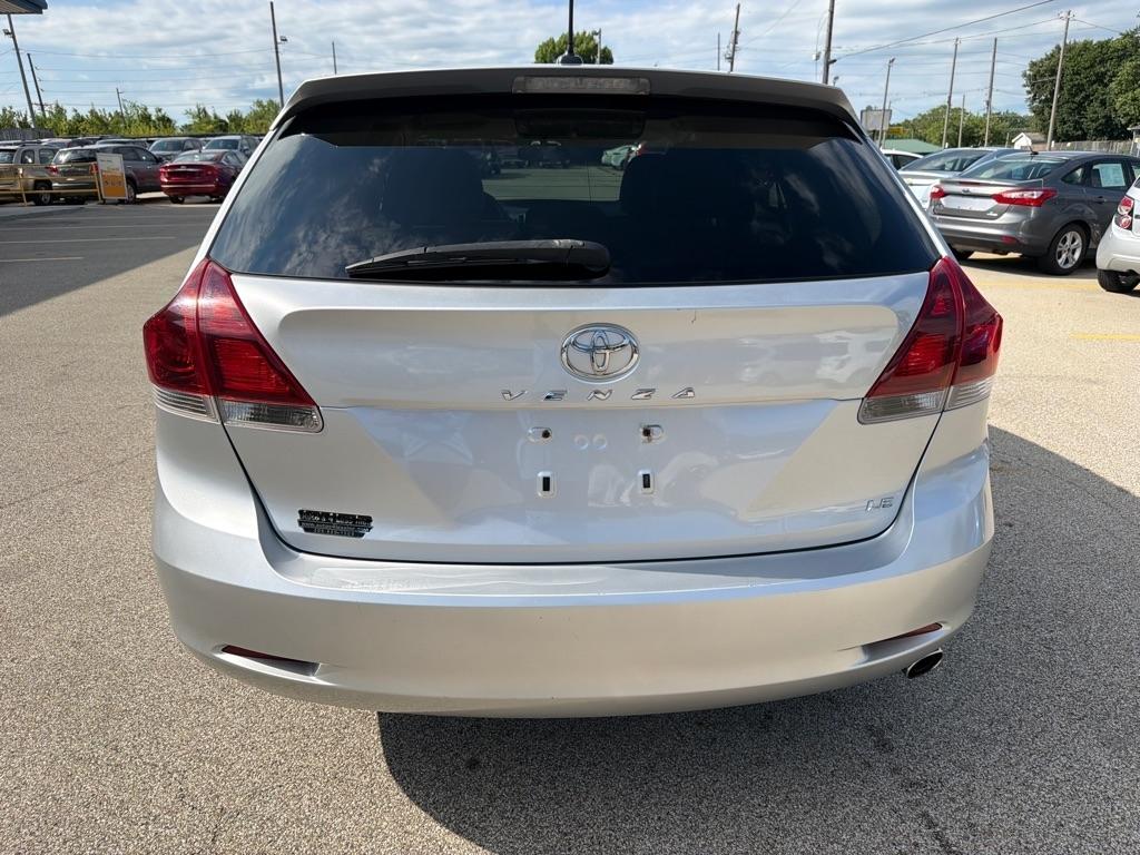 Toyota Venza 4dr Wgn I4 FWD XLE (Natl) 2013