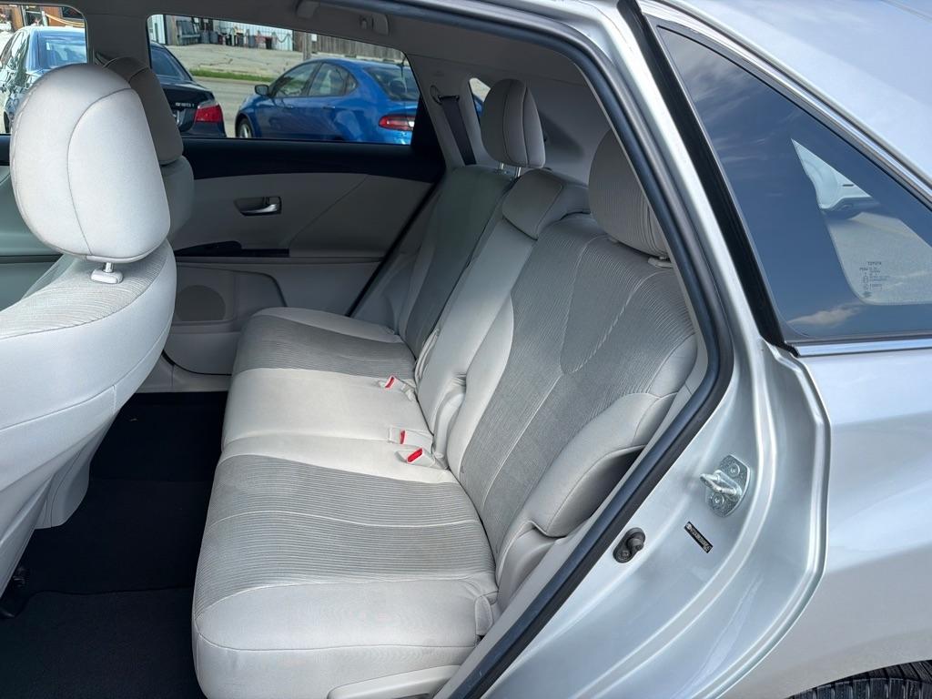 Toyota Venza 4dr Wgn I4 FWD XLE (Natl) 2013