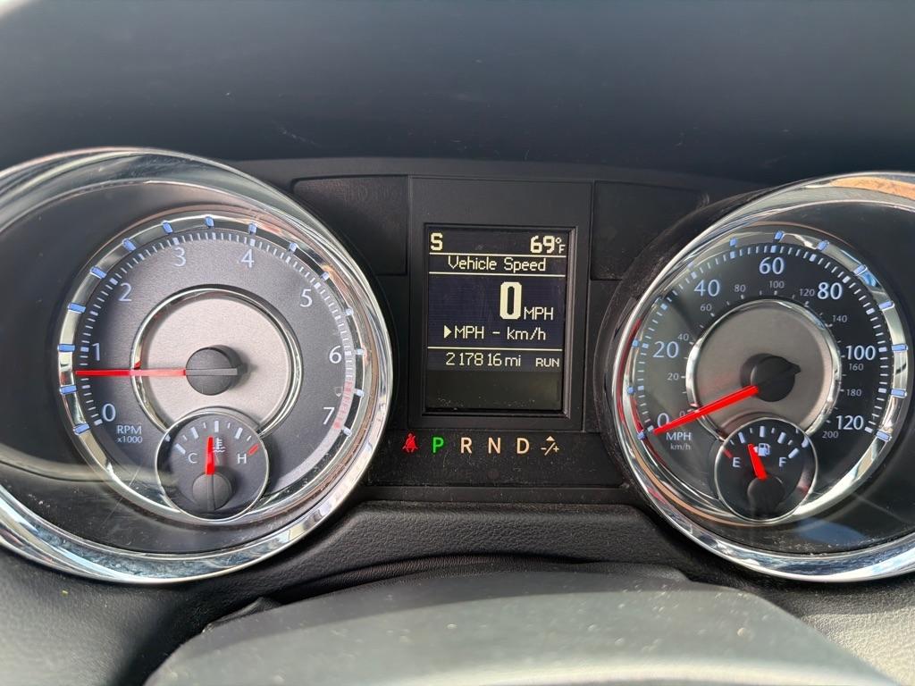 Chrysler Town & Country 4dr Wgn Touring 2014