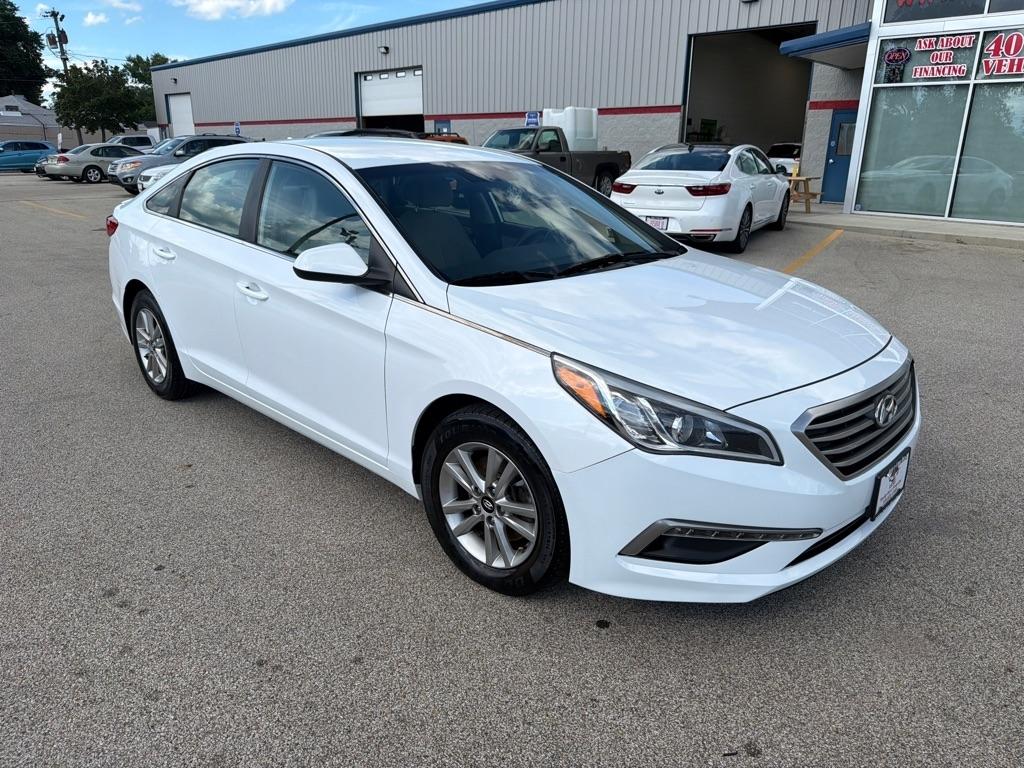 Hyundai Sonata 4dr Sdn 2.4L SE 2015