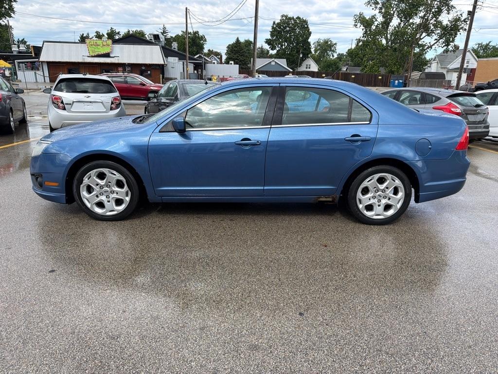 Ford Fusion 4dr Sdn SE FWD 2010