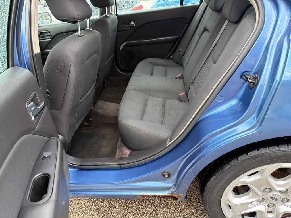 Ford Fusion 4dr Sdn SE FWD 2010