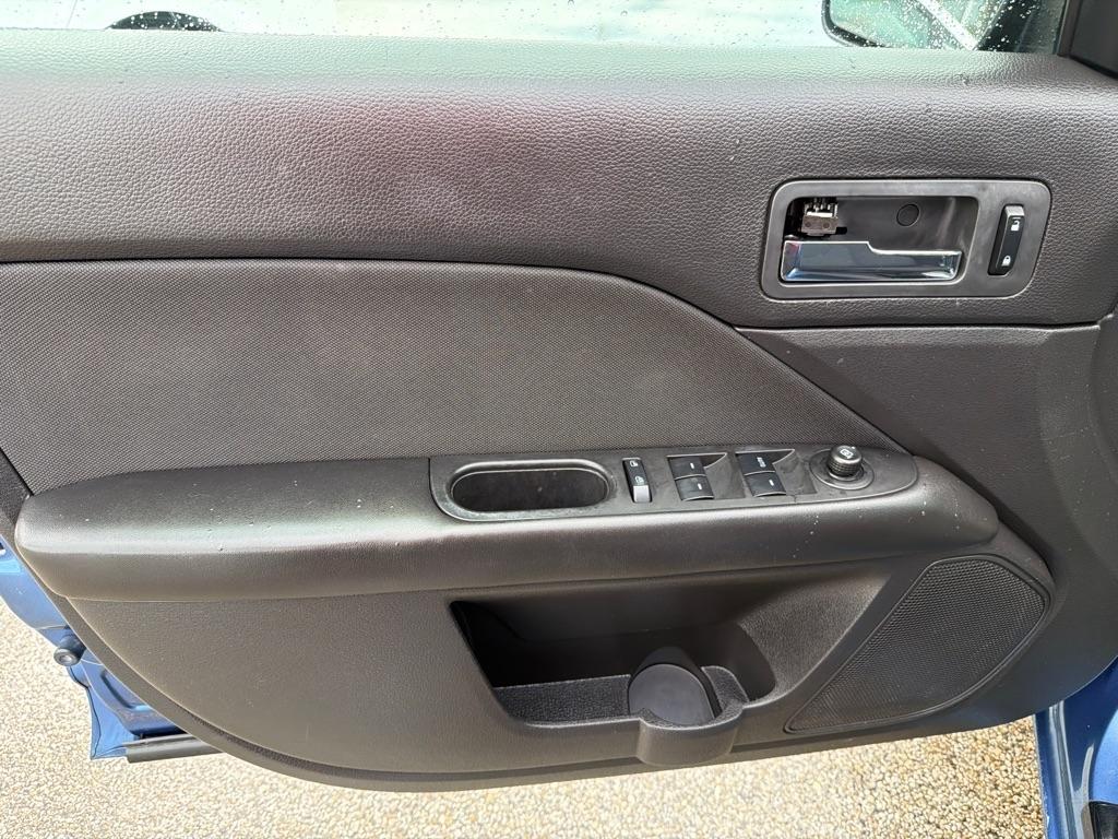 Ford Fusion 4dr Sdn SE FWD 2010