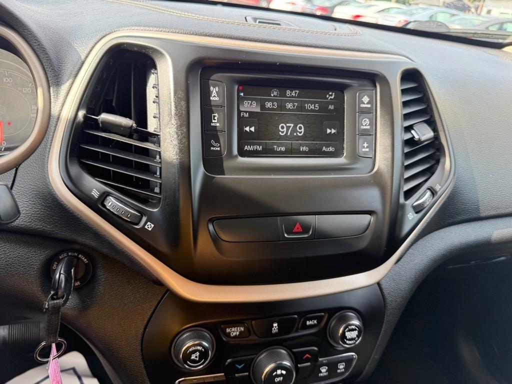 Jeep Cherokee FWD 4dr Latitude 2016