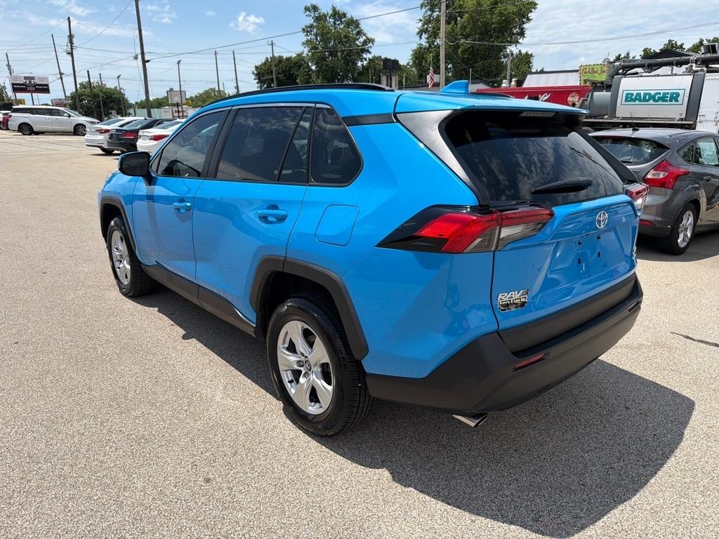 Toyota RAV4 XLE AWD (Natl) 2020