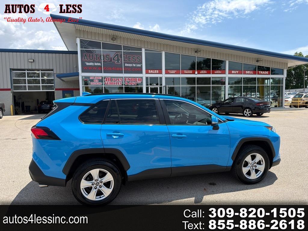 Toyota RAV4 XLE AWD (Natl) 2020