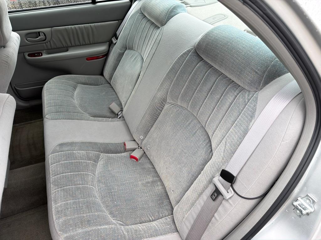 Buick Century 4dr Sdn Custom 2005