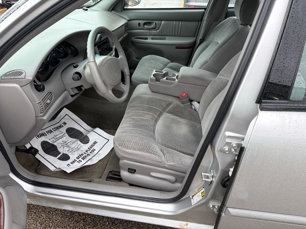 Buick Century 4dr Sdn Custom 2005
