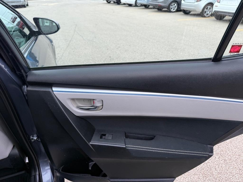 Toyota Corolla 4dr Sdn CVT S w/Special Edition Pkg (Natl) 2016