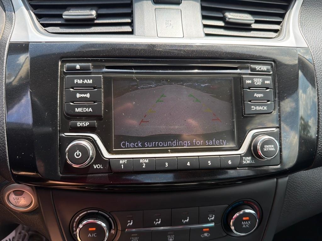 Nissan Sentra 4dr Sdn I4 CVT SV 2016
