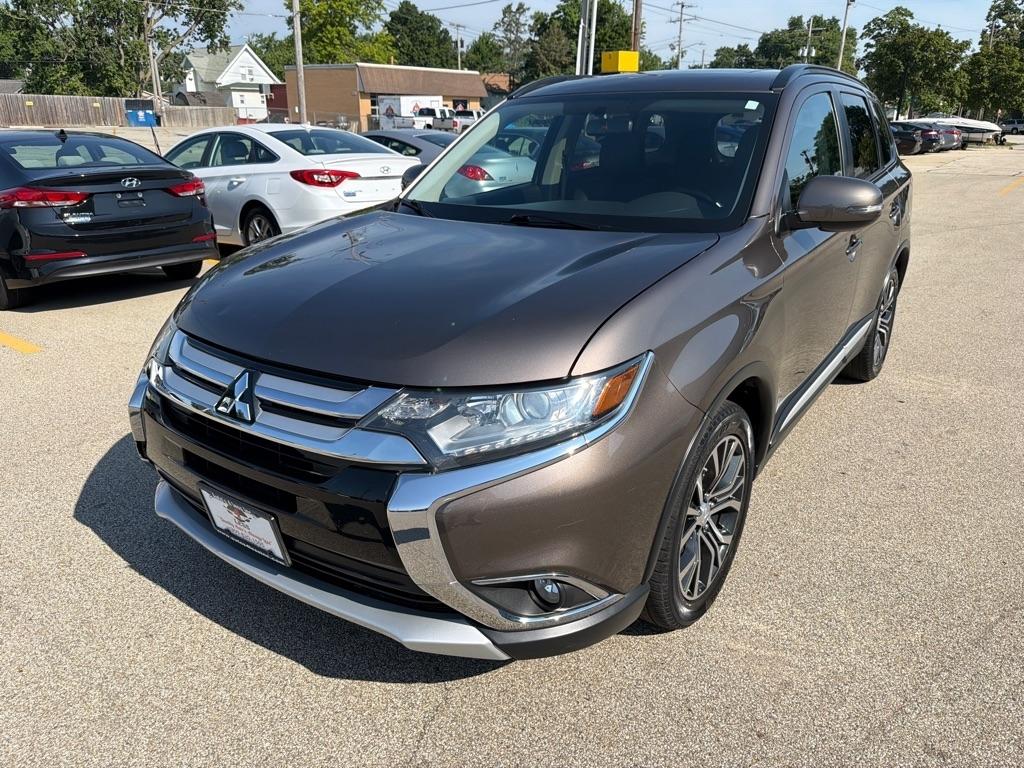 Mitsubishi Outlander 2WD 4dr SEL 2016