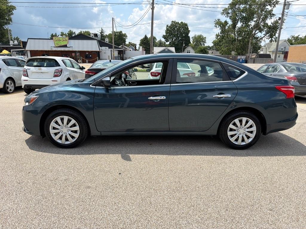 Nissan Sentra 4dr Sdn I4 CVT SV 2016