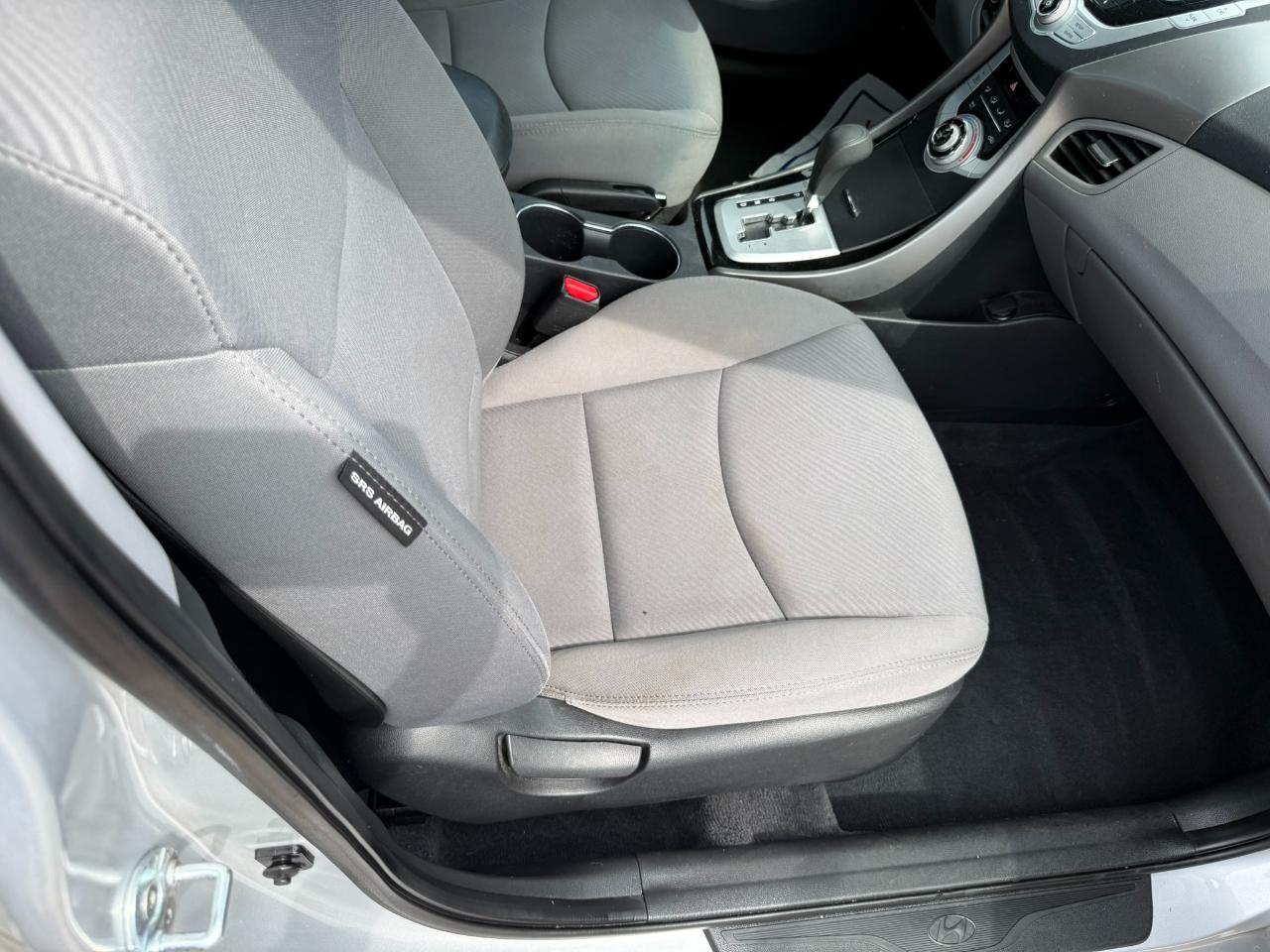 Hyundai Elantra 4dr Sdn Auto GLS (Ulsan Plant) 2012