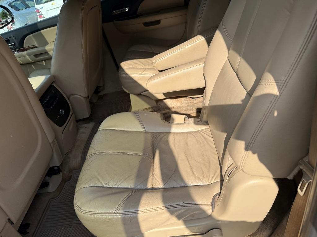 Chevrolet Suburban 4WD 4dr 1500 LTZ 2008