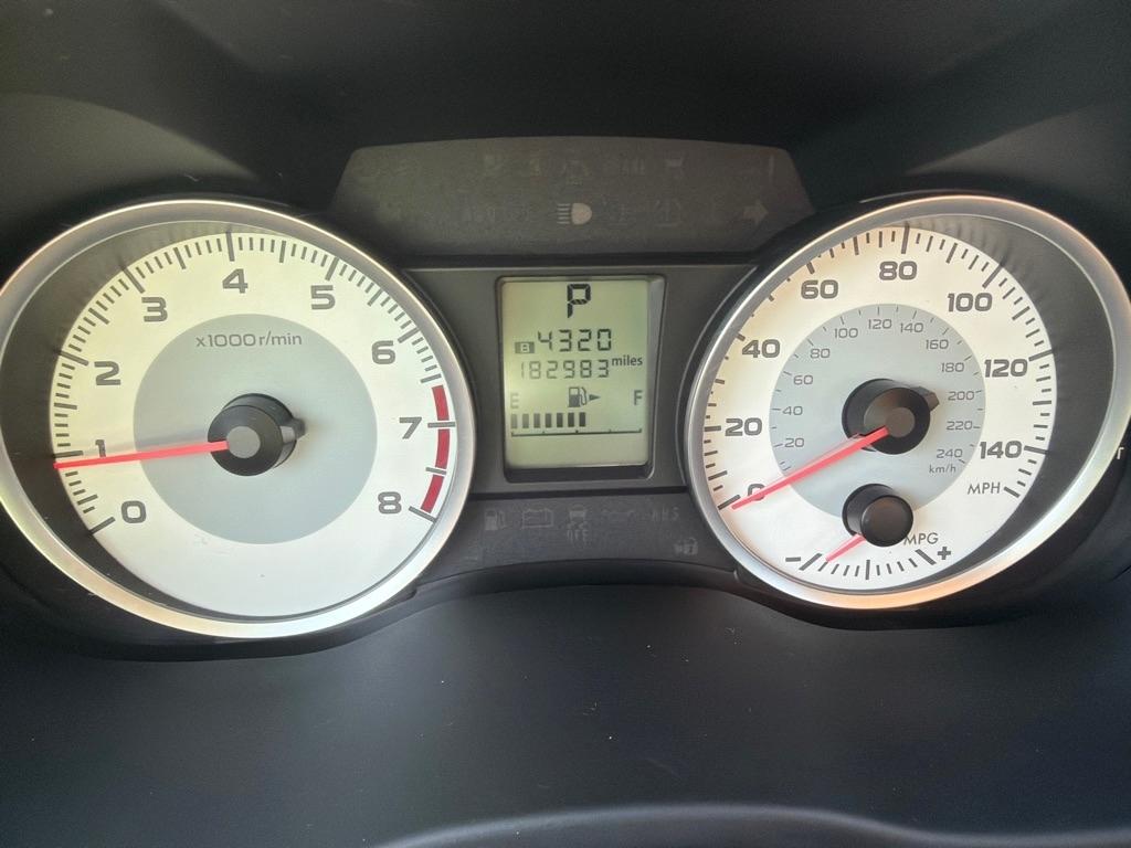 Subaru Impreza Wagon 5dr Auto 2.0i Sport Premium 2014
