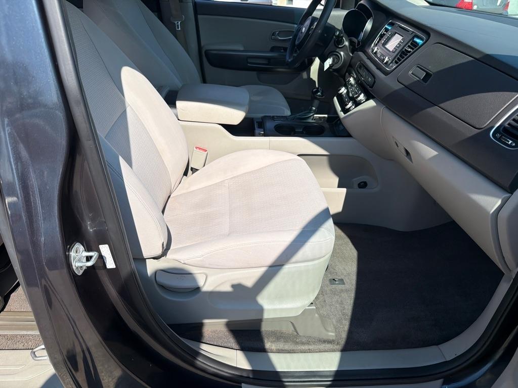 Kia Sedona 4dr Wgn LX 2016