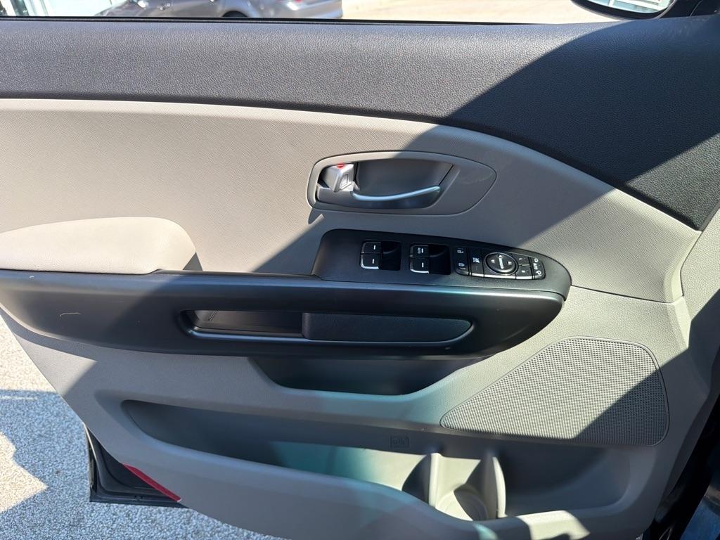 Kia Sedona 4dr Wgn LX 2016
