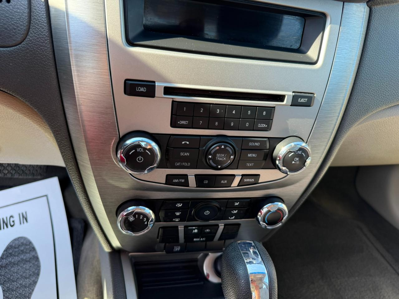Ford Fusion 4dr Sdn SE FWD 2011
