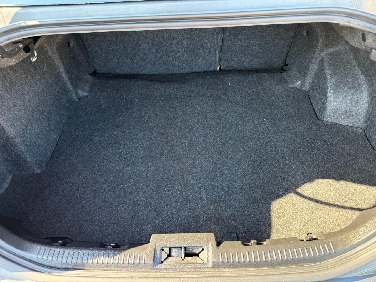 Ford Fusion 4dr Sdn SE FWD 2011