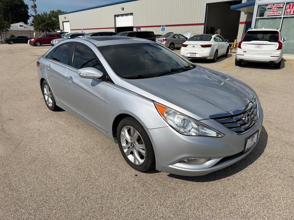 Hyundai Sonata 4dr Sdn 2.0L Auto Ltd w/17" Wheels 2011