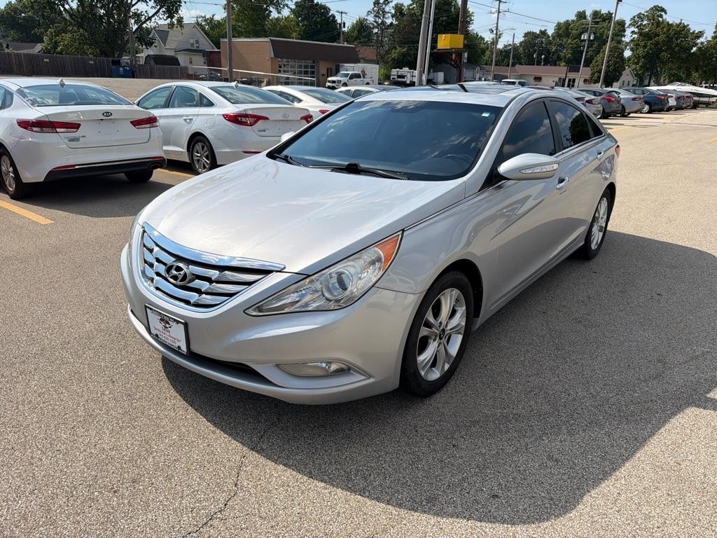 Hyundai Sonata 4dr Sdn 2.0L Auto Ltd w/17" Wheels 2011