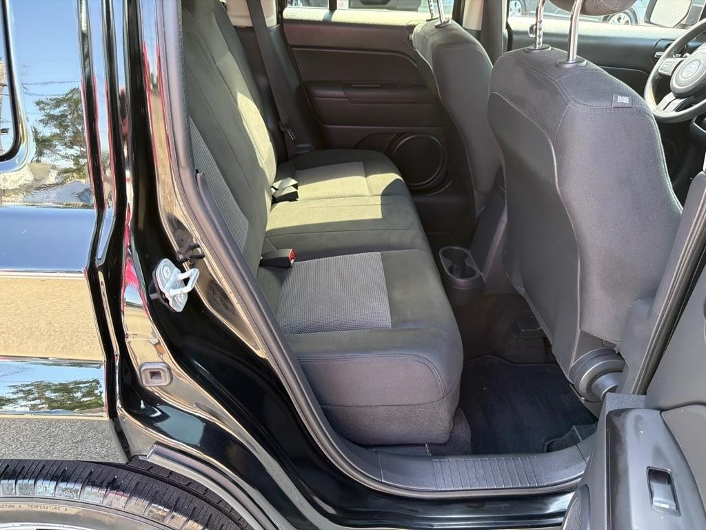 Jeep Patriot FWD 4dr Sport 2014