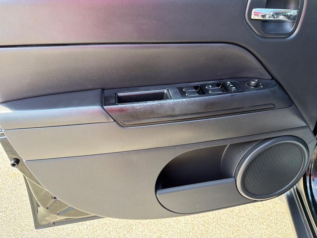 Jeep Patriot FWD 4dr Sport 2014