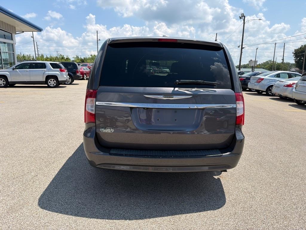 Chrysler Town & Country 4dr Wgn S 2015
