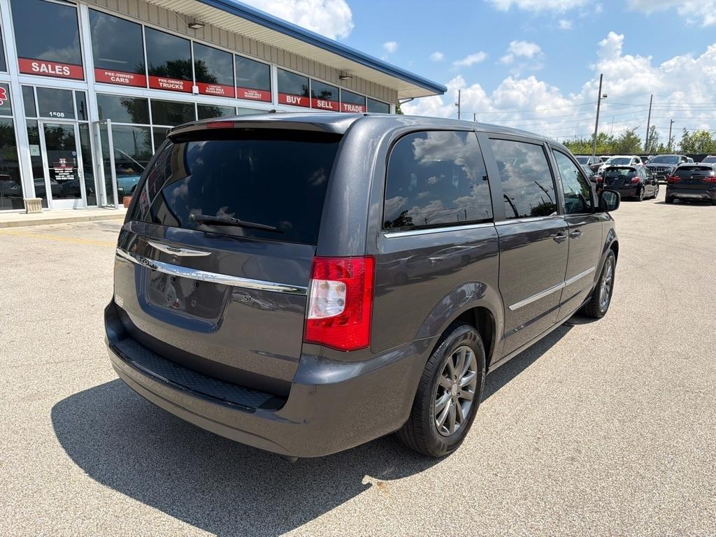 Chrysler Town & Country 4dr Wgn S 2015