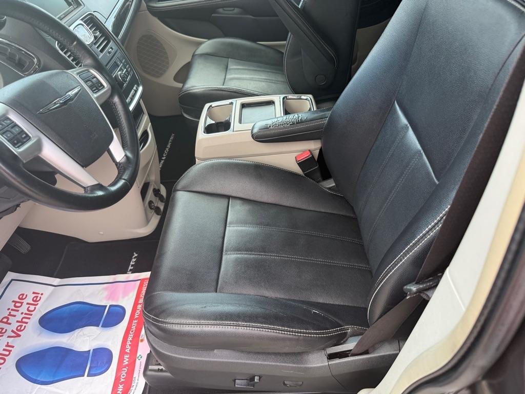 Chrysler Town & Country 4dr Wgn Touring 2015