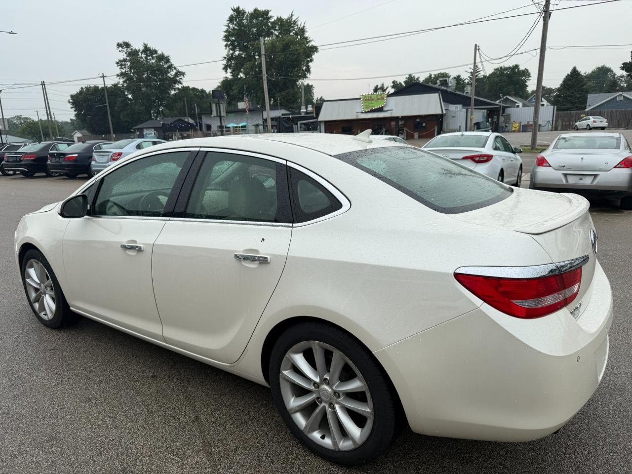 Buick Verano 4dr Sdn Convenience Group 2012