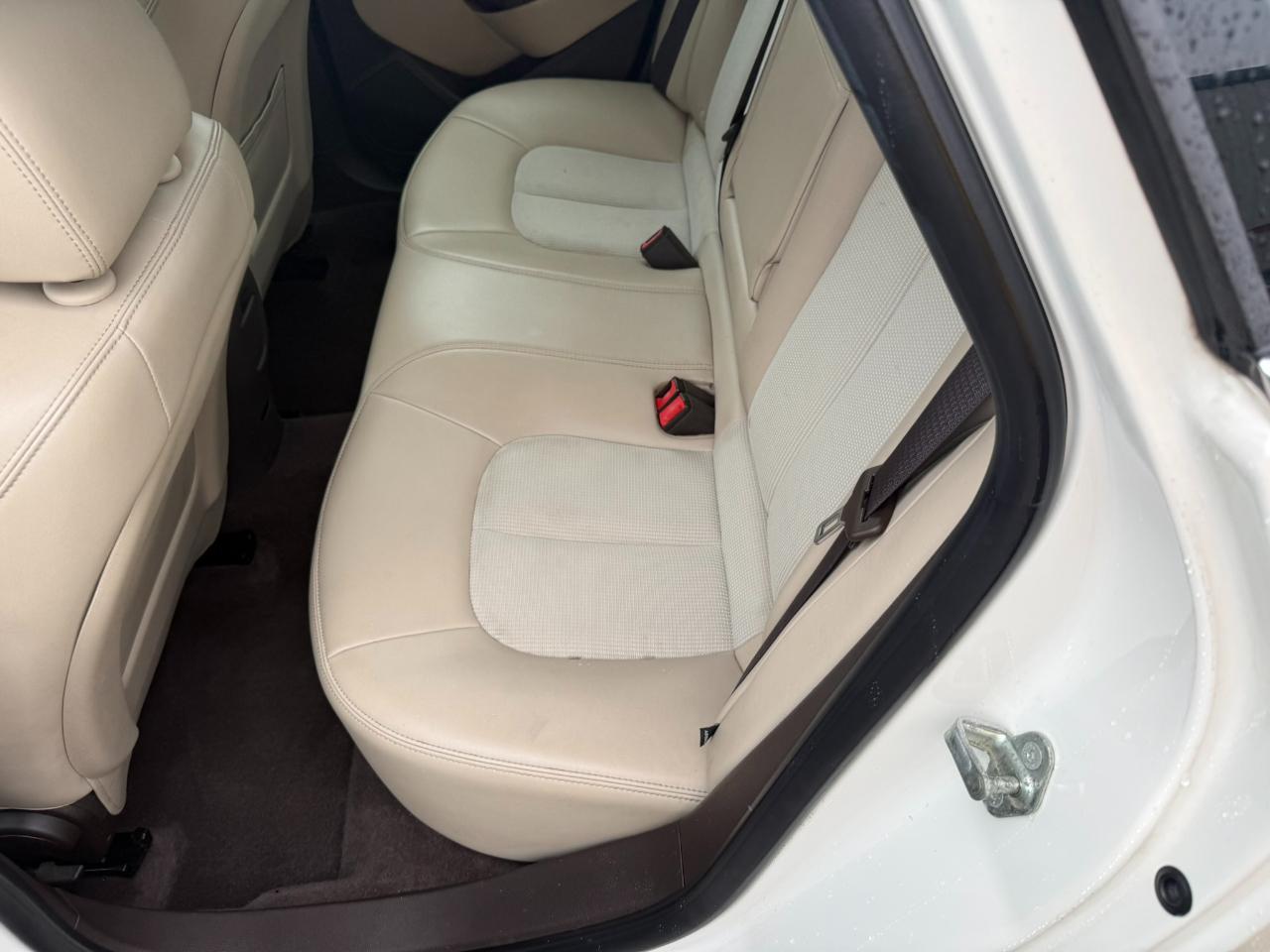 Buick Verano 4dr Sdn Convenience Group 2012