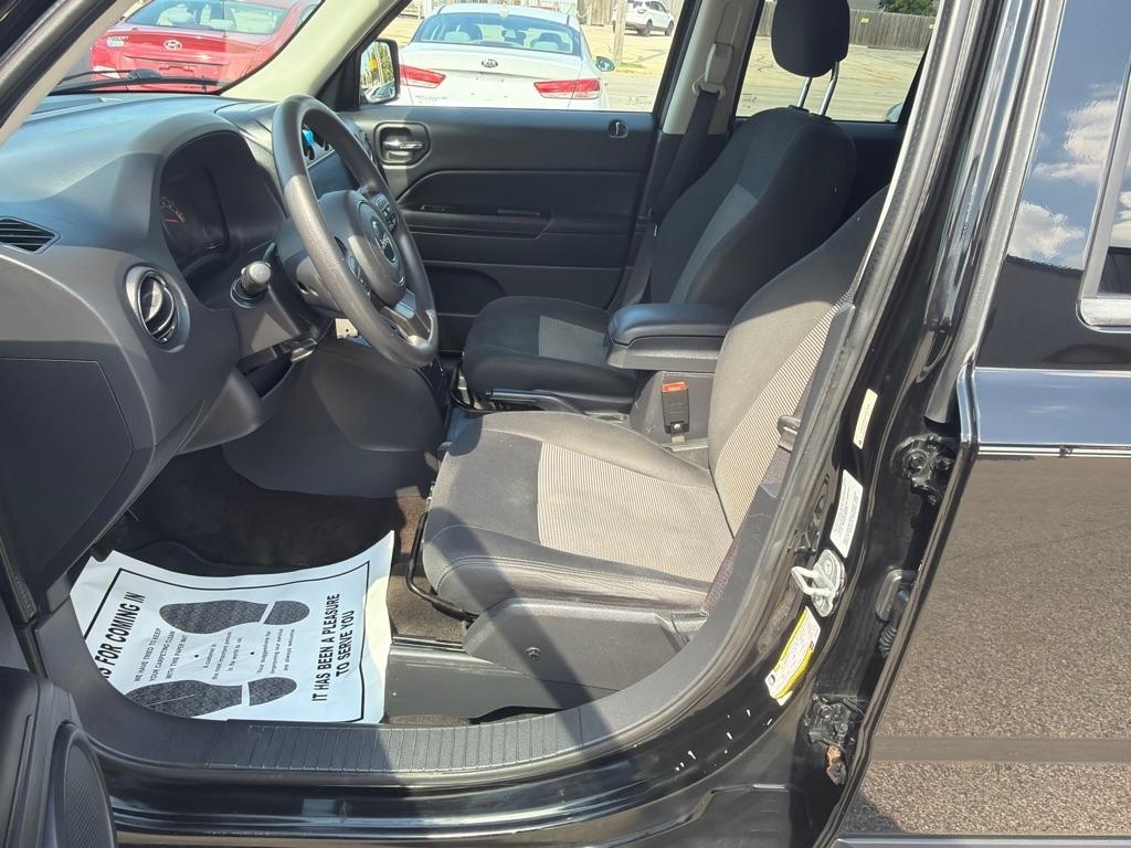 Jeep Patriot FWD 4dr Sport 2014