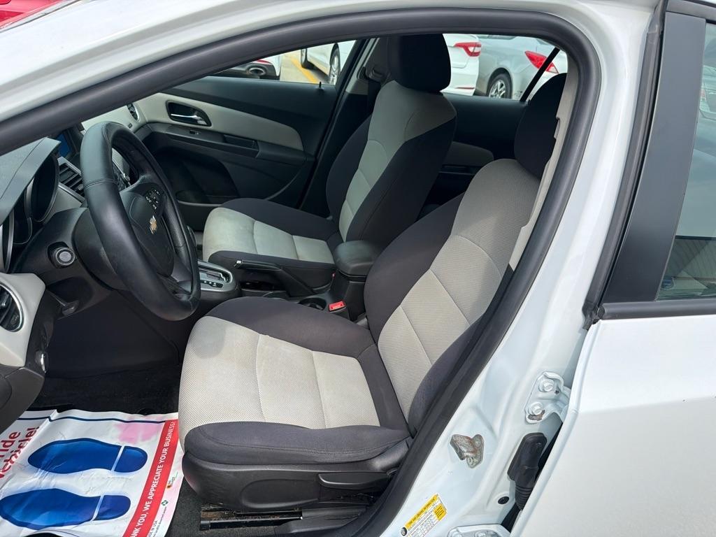 Chevrolet Cruze 4dr Sdn Auto LS 2014
