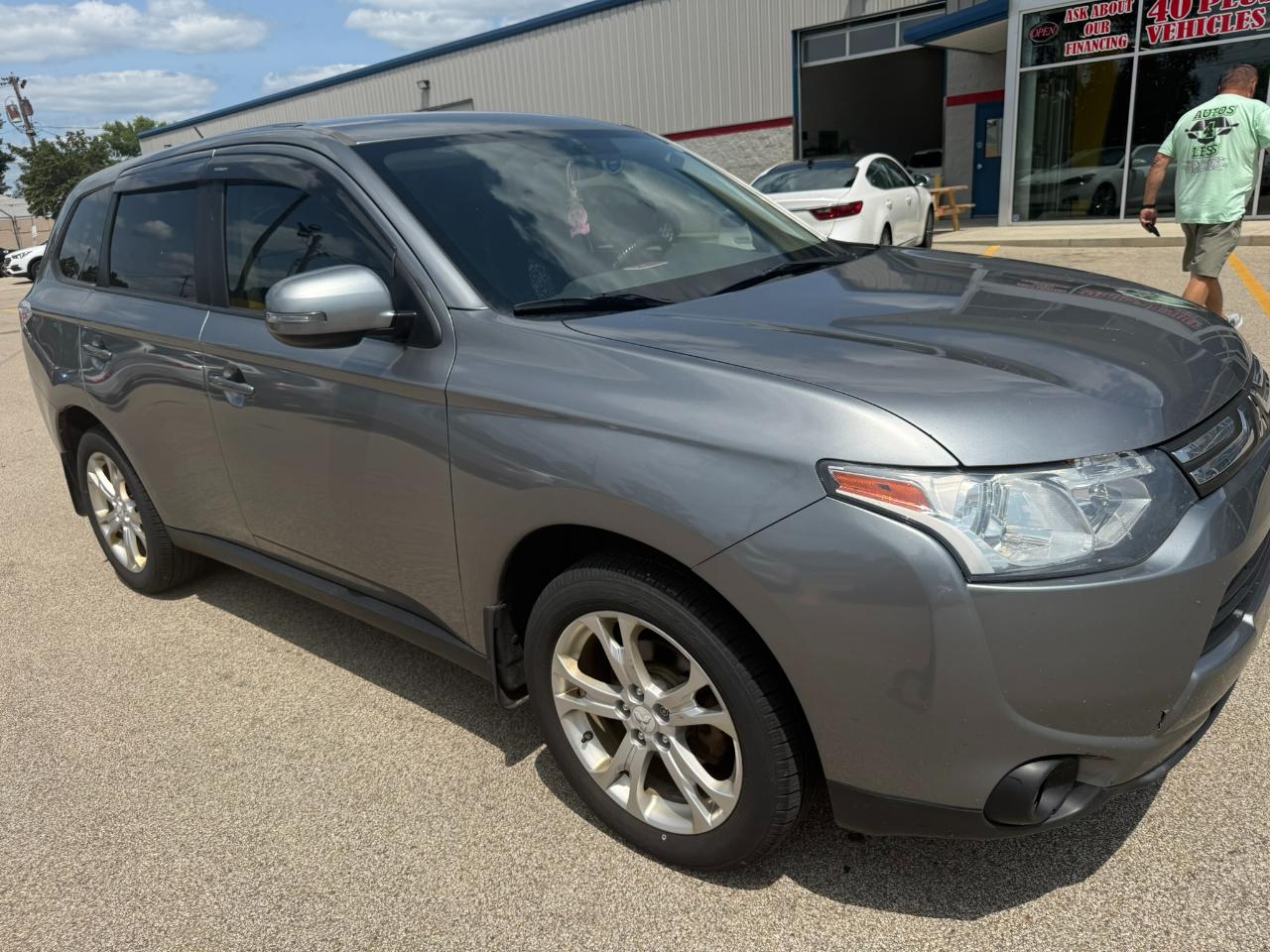 Mitsubishi Outlander Sport AWC 4dr CVT 2.4 ES 2016