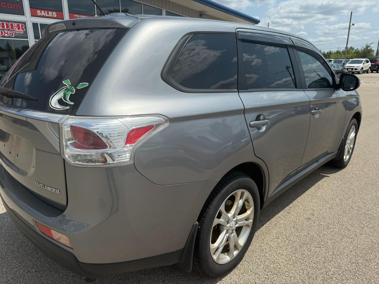 Mitsubishi Outlander Sport AWC 4dr CVT 2.4 ES 2016
