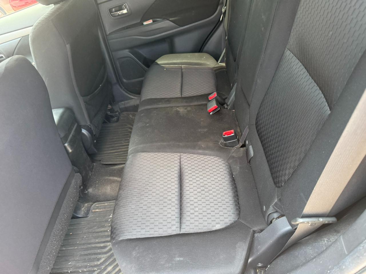 Mitsubishi Outlander Sport AWC 4dr CVT 2.4 ES 2016