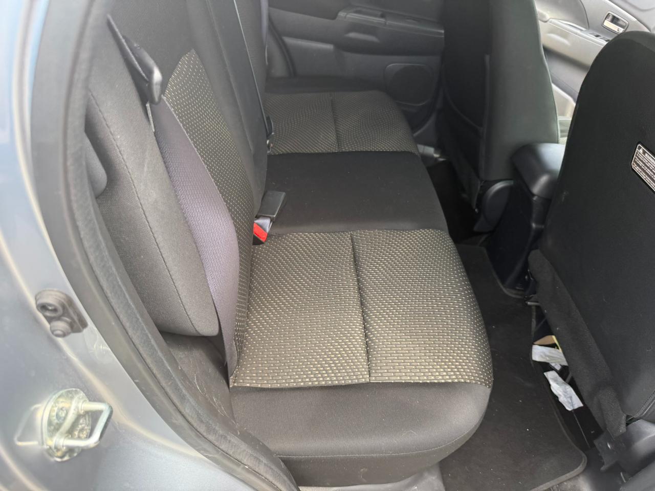 Mitsubishi Outlander Sport AWC 4dr CVT 2.4 ES 2016