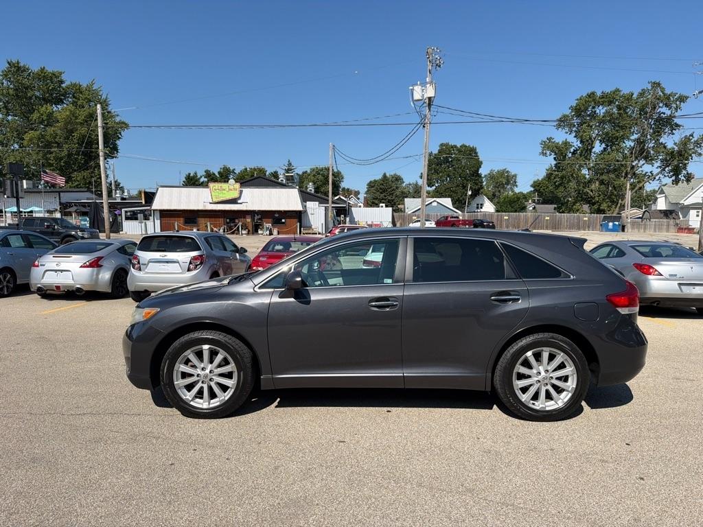 Toyota Venza 4dr Wgn I4 FWD (Natl) 2009