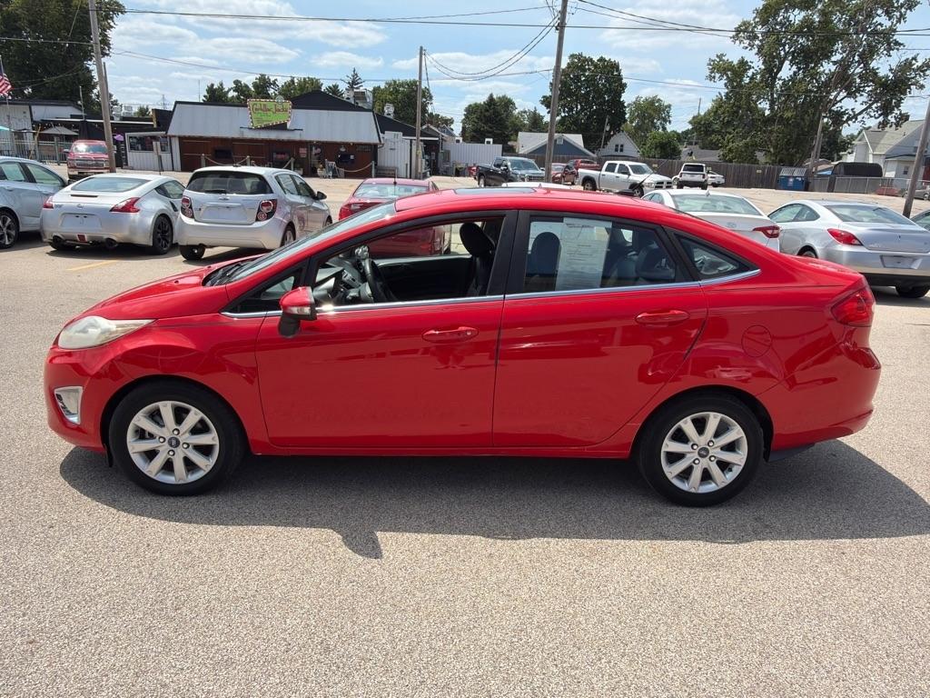 Ford Fiesta 4dr Sdn SEL 2012
