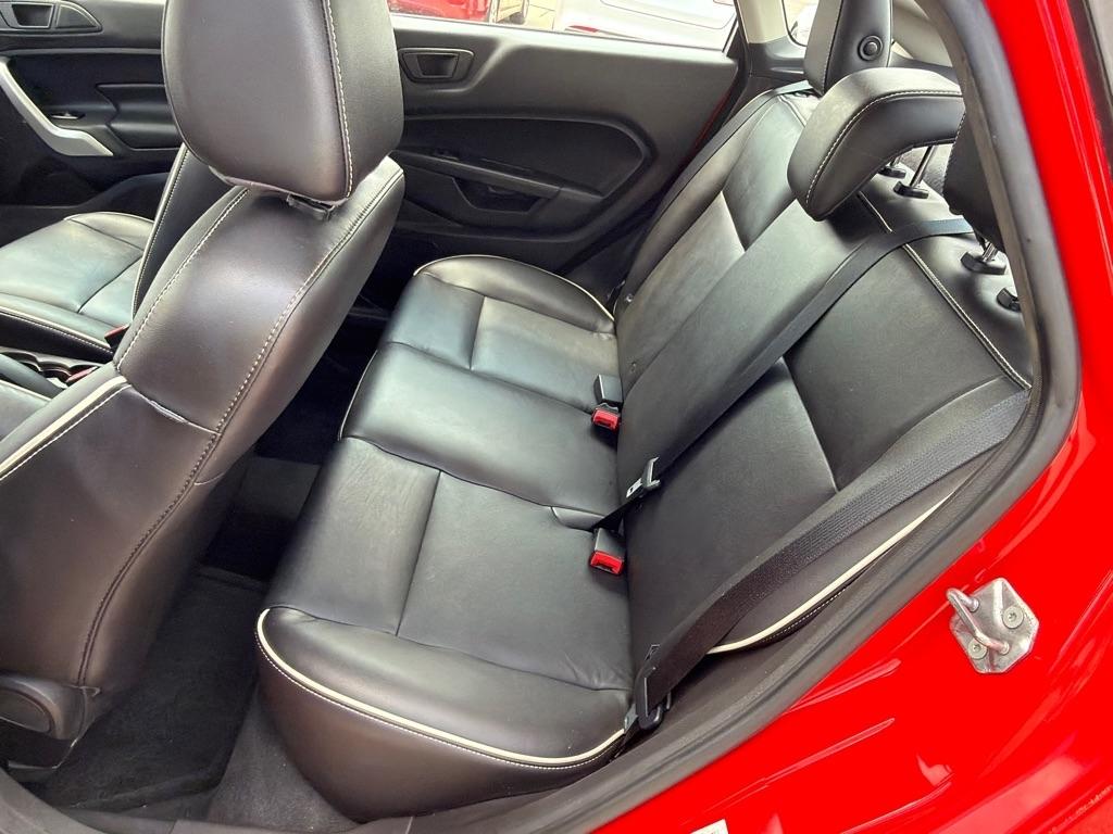Ford Fiesta 4dr Sdn SEL 2012