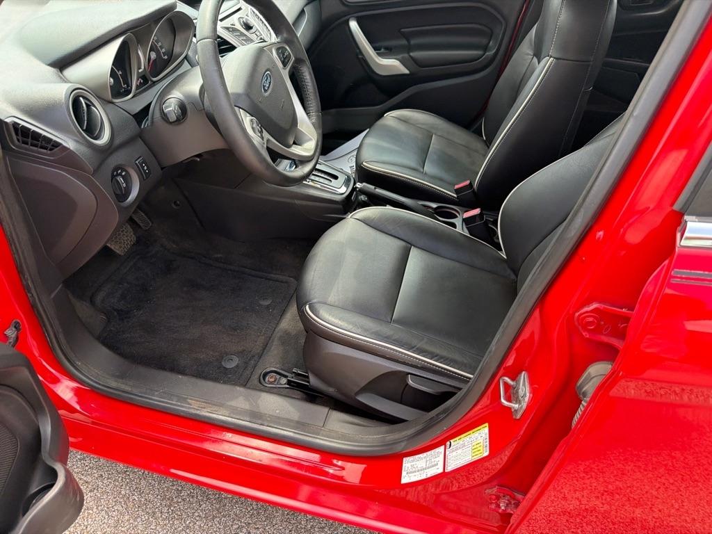 Ford Fiesta 4dr Sdn SEL 2012