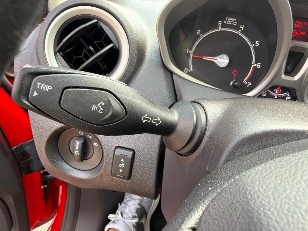 Ford Fiesta 4dr Sdn SEL 2012